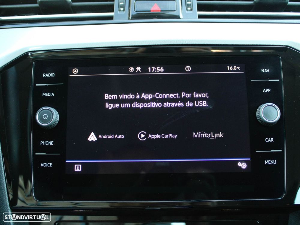 VW Passat Variant 2.0 TDi Business DSG - 6