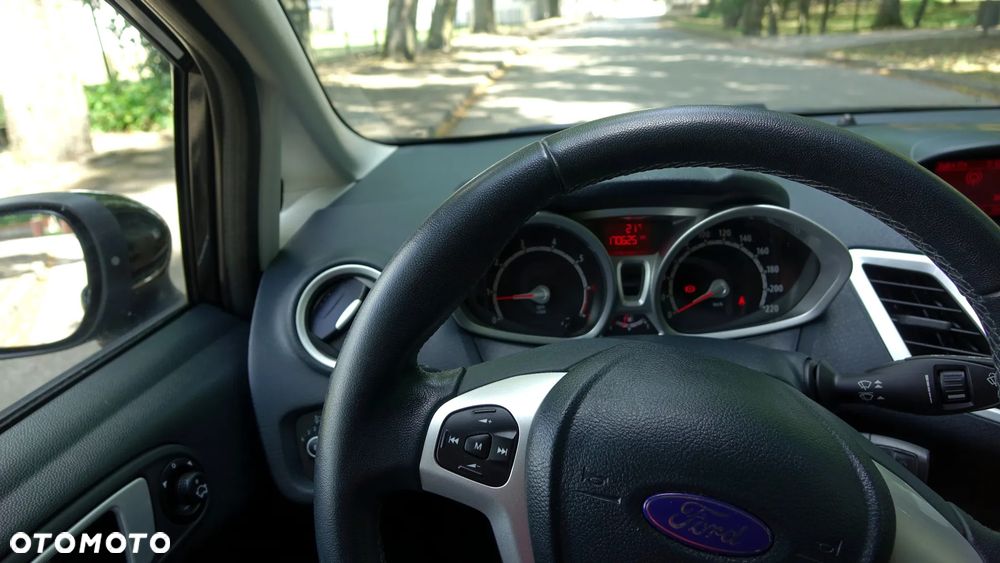 Ford Fiesta 1.25 Gold X - 13