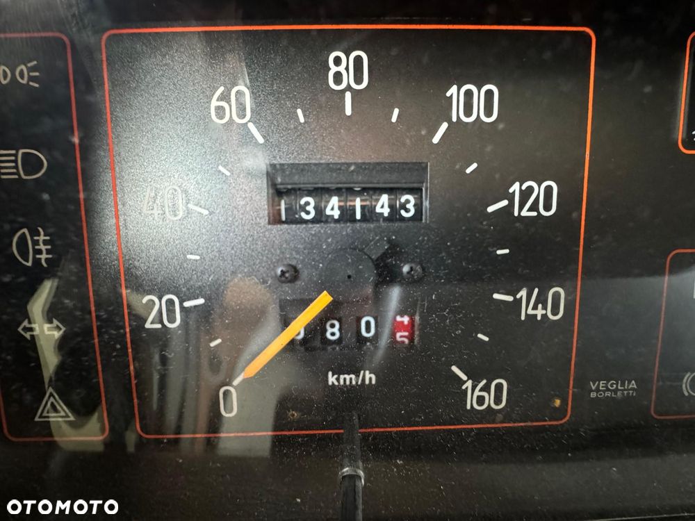 Peugeot J5 - 19