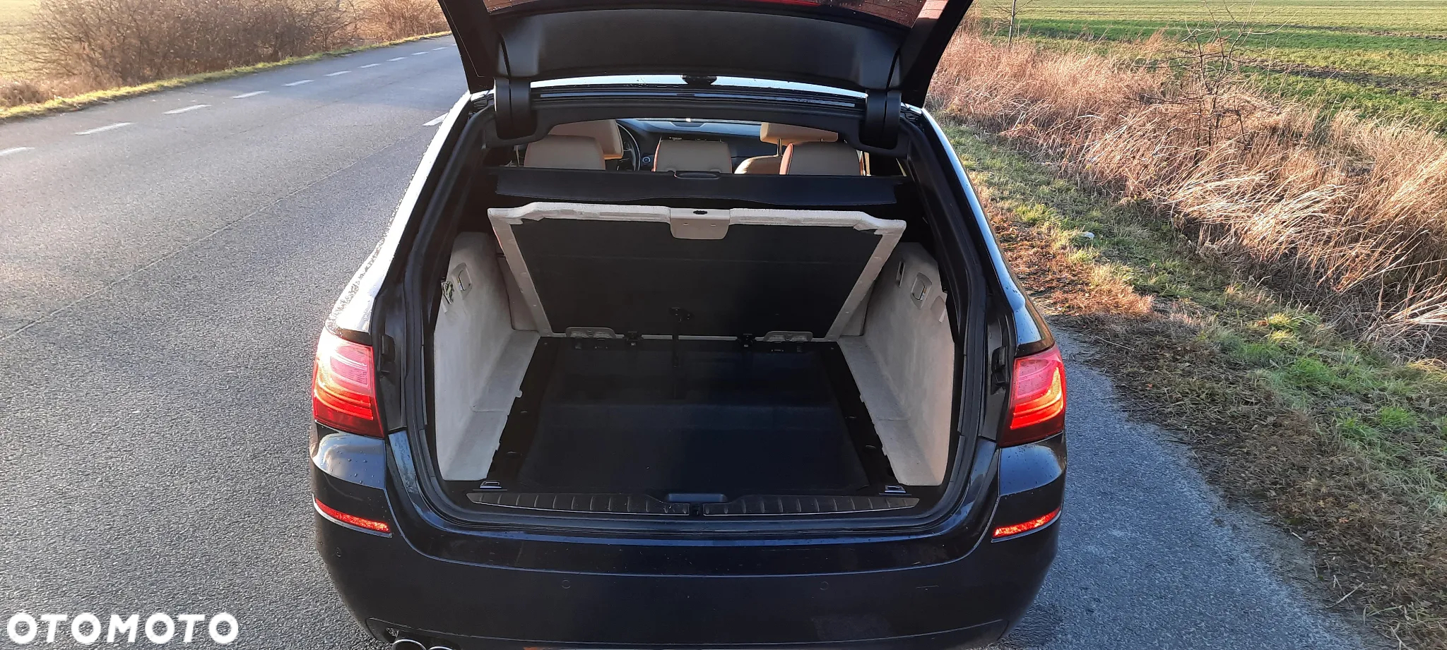 BMW Seria 5 525d Touring Luxury Line - 25