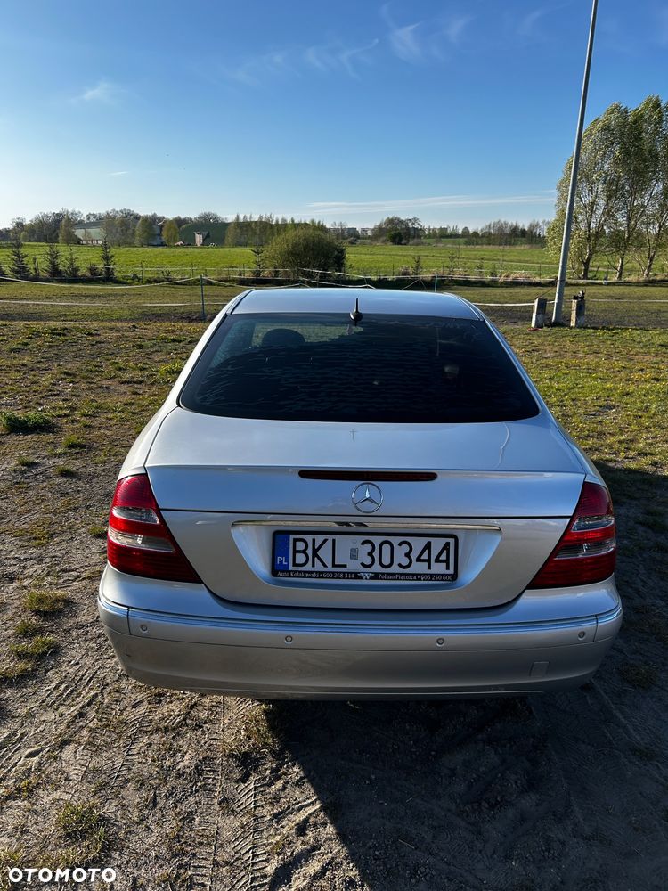 Mercedes-Benz Klasa E 320 4-Matic Avantgarde - 3