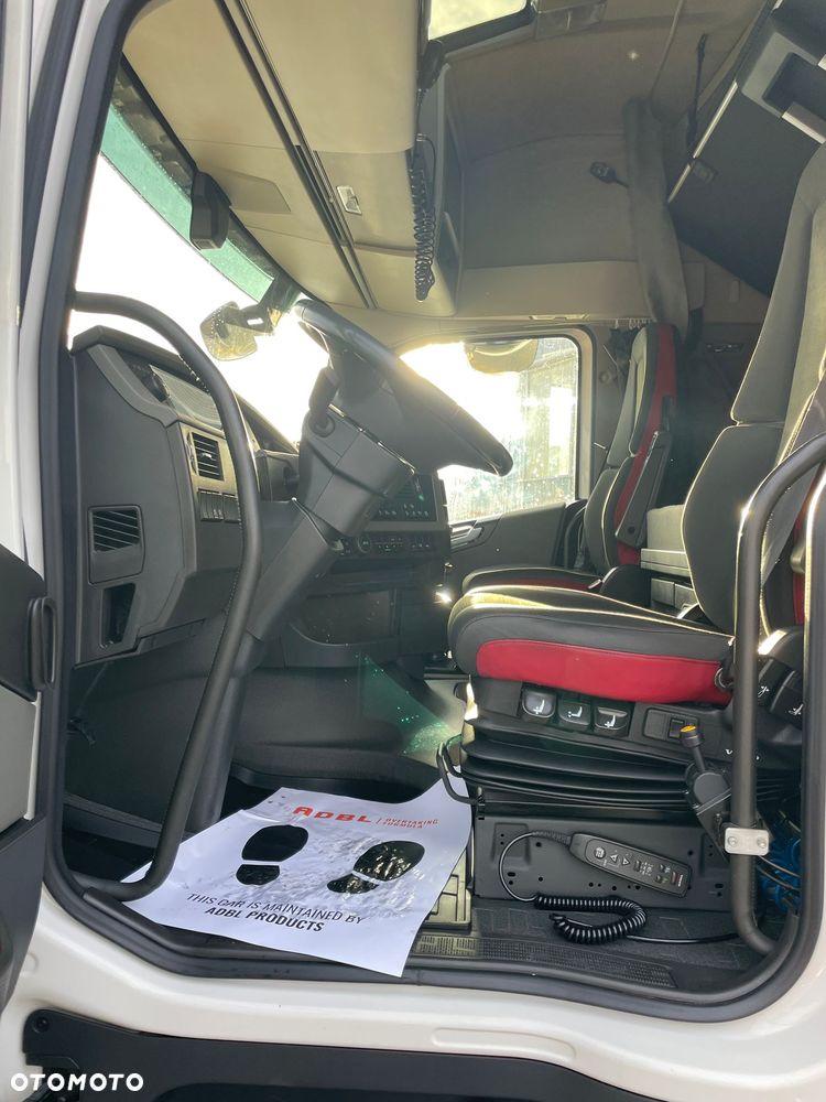 Volvo FH 460 Globetrotter z hydrauliką - 5