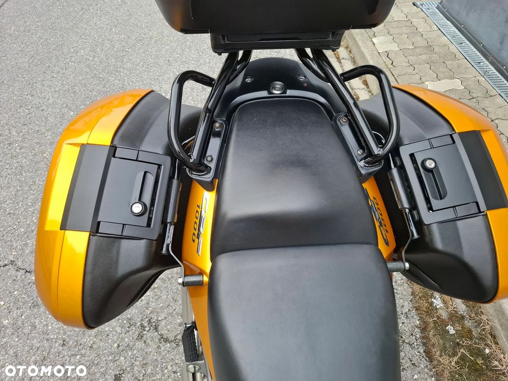 Honda CBF - 23