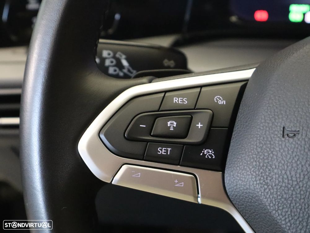 VW Golf 1.4 TSI e-Hybrid DSG - 32