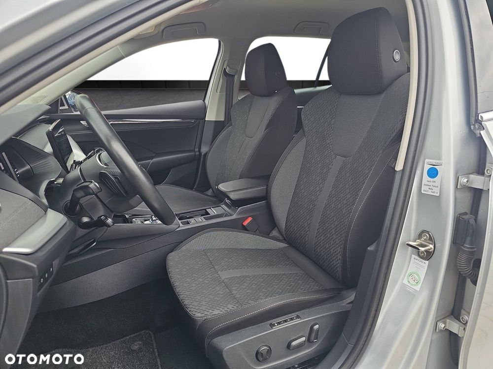 Skoda Octavia 2.0 TDI Style DSG - 11