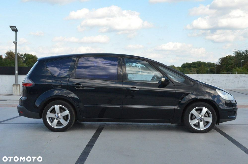 Ford S-Max 2.2 TDCi DPF Titanium - 11