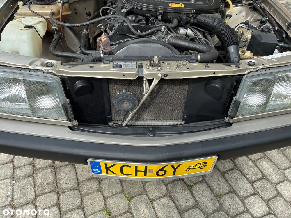 Mercedes-Benz W201 (190) - 7