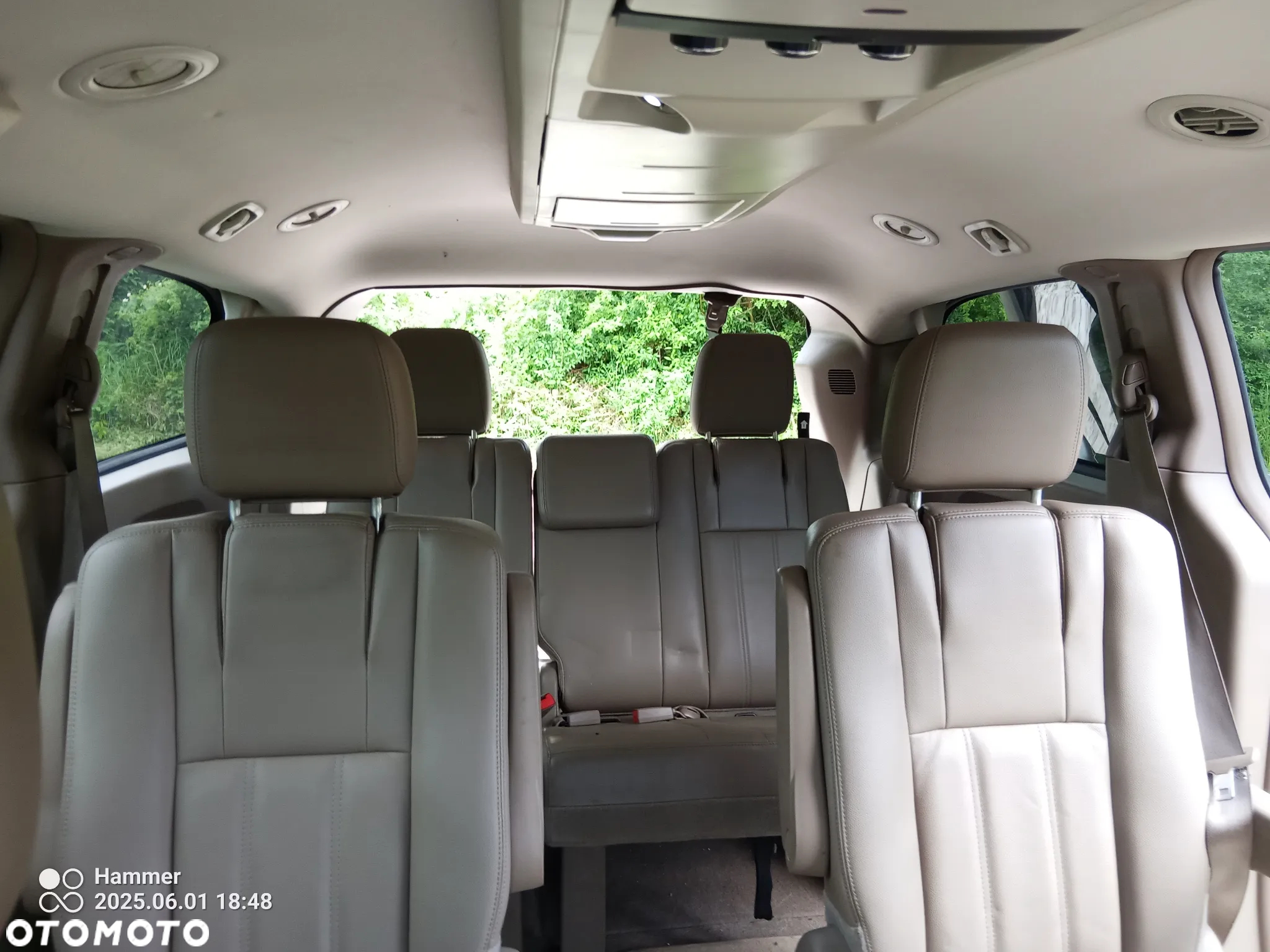 Chrysler Town & Country 3.6 Limited - 12