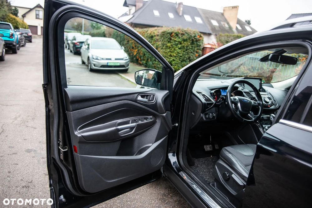 Ford Kuga 2.0 TDCi 4x4 Titanium - 18