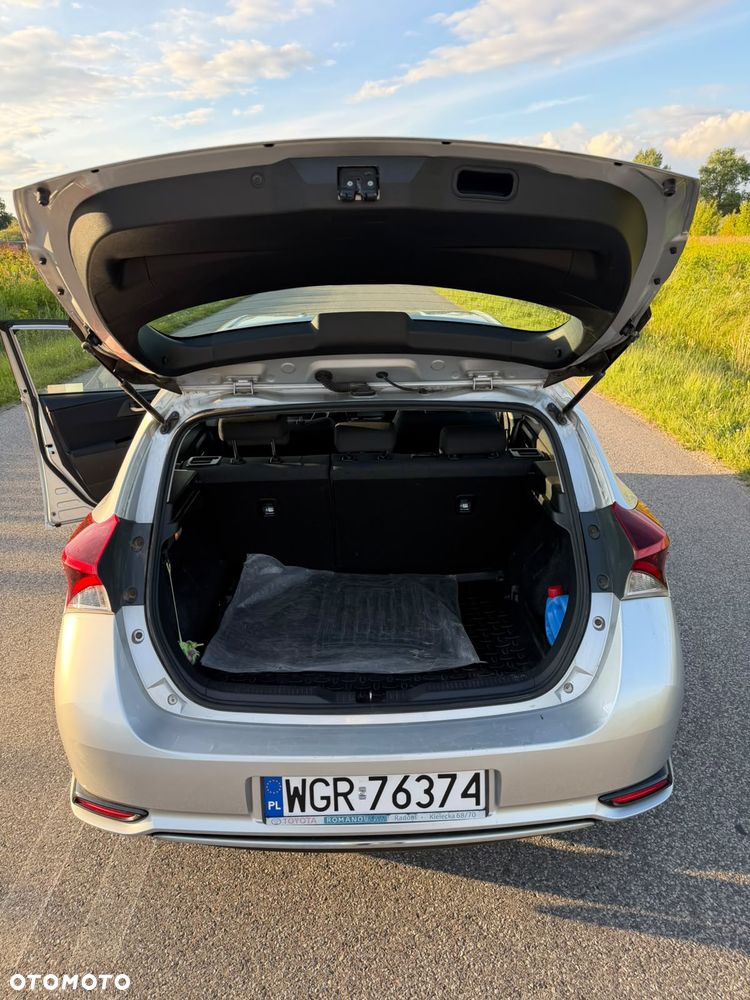 Toyota Auris 1.6 Classic Plus - 22