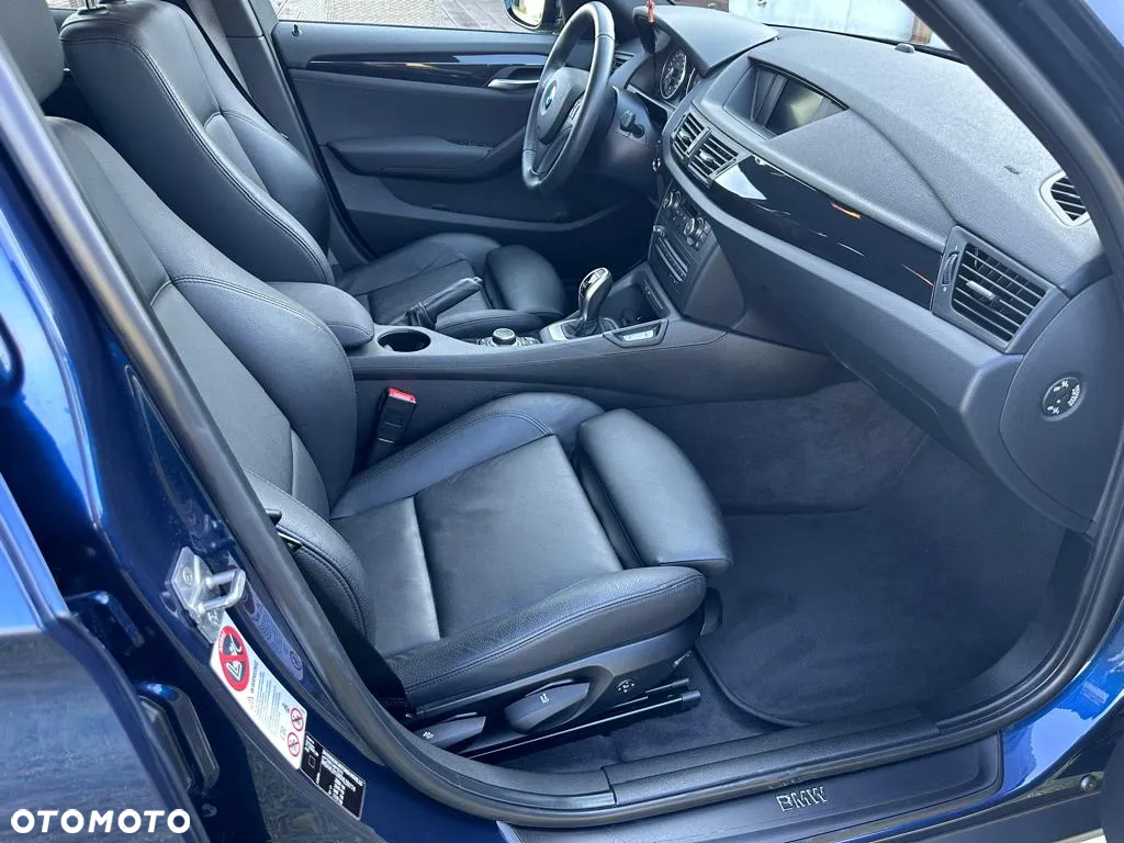 BMW X1 sDrive20i xLine - 11