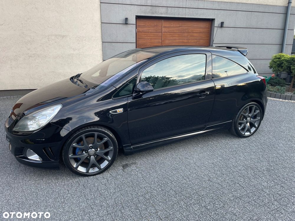 Opel Corsa 1.6 Turbo OPC - 10