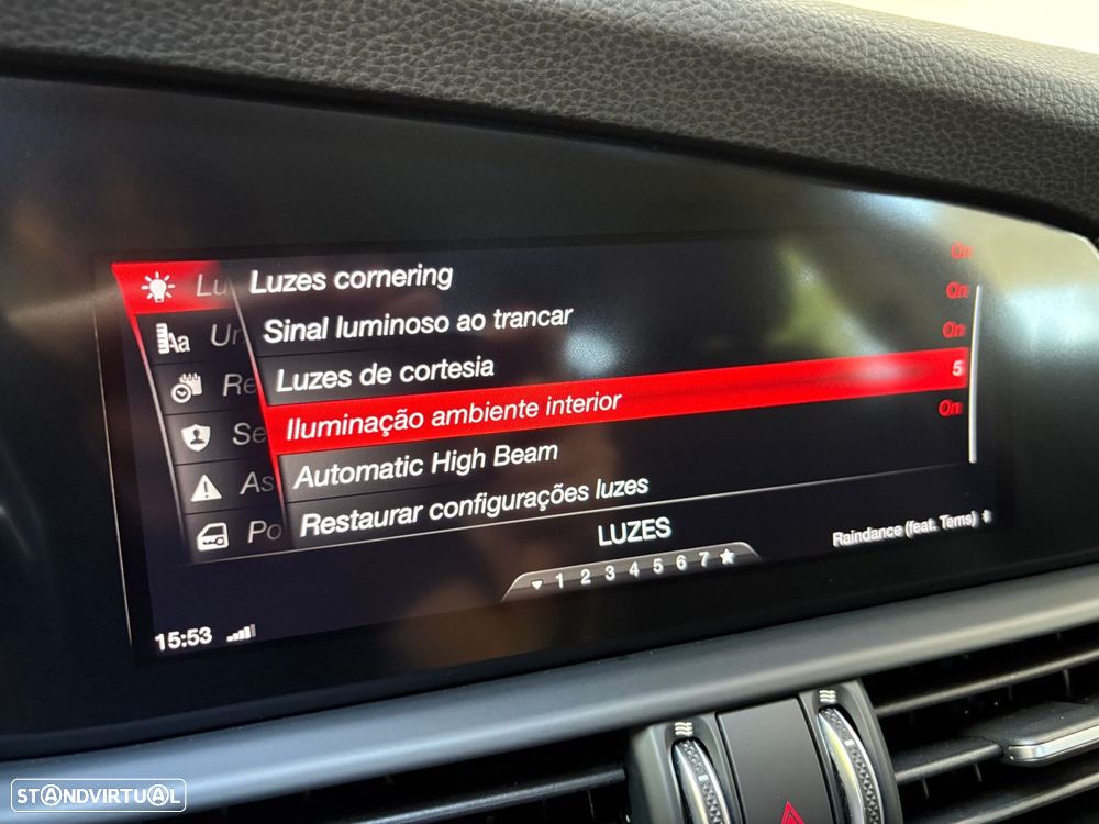 Alfa Romeo Giulia 2.2 D Super AT8 - 39