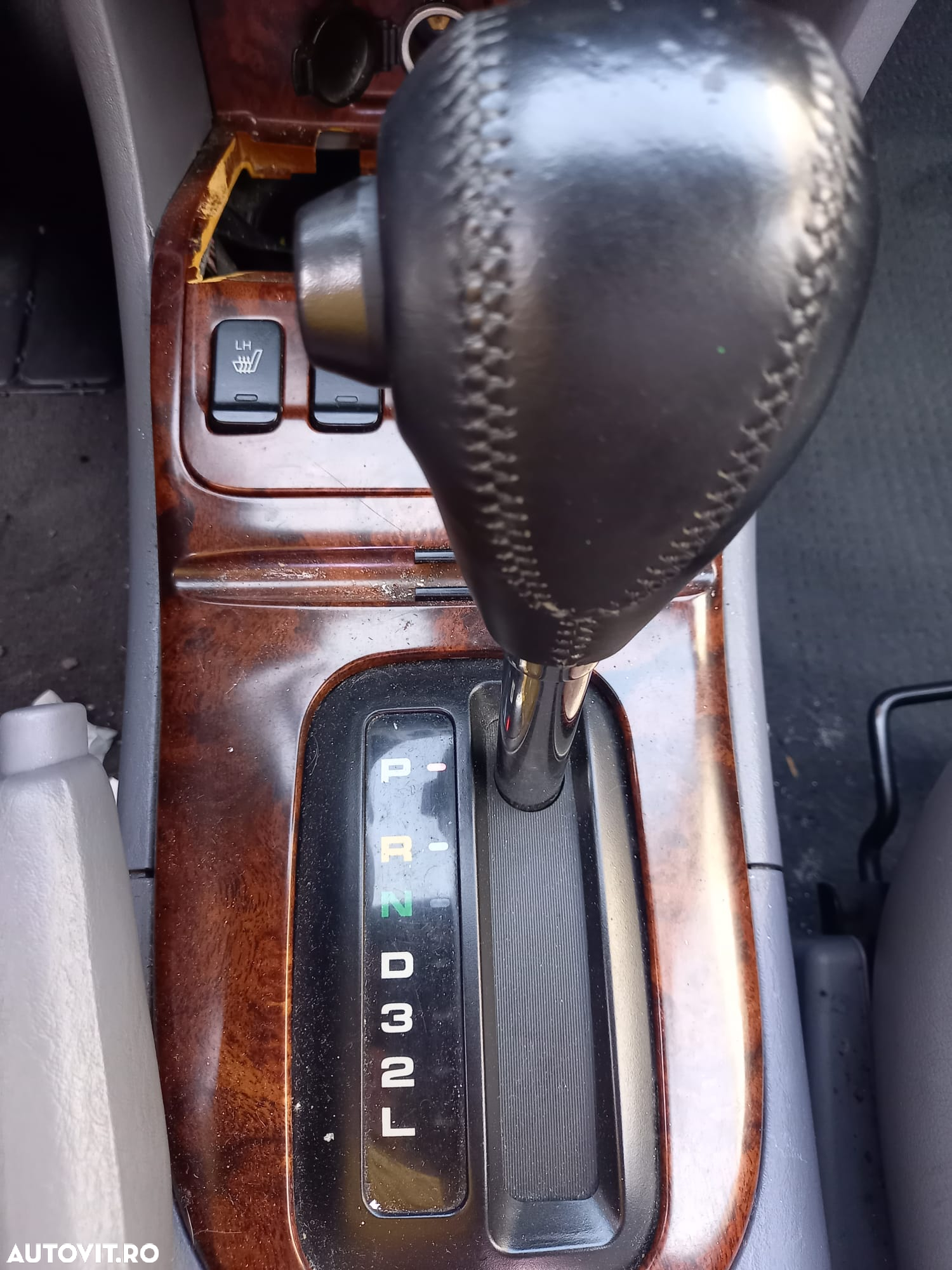 Dezmembrari HYUNDAI SONATA 2.5i V6 an 2001 - 7