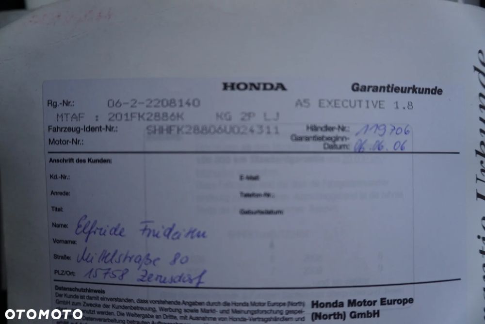 Honda Civic 1.8 Executive NAVI i-SHIFT - 38
