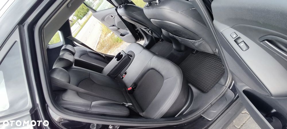 Hyundai ix35 blue 1.6 2WD Finale Silver - 27
