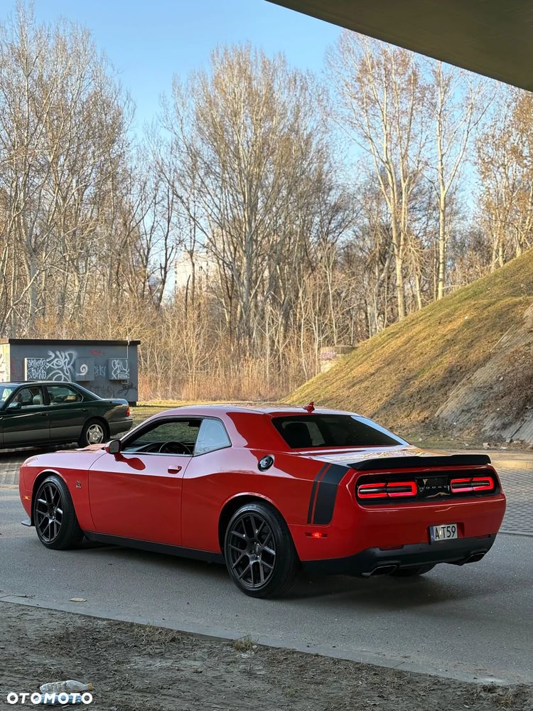 Dodge Challenger 6.4 Scat Pack - 6