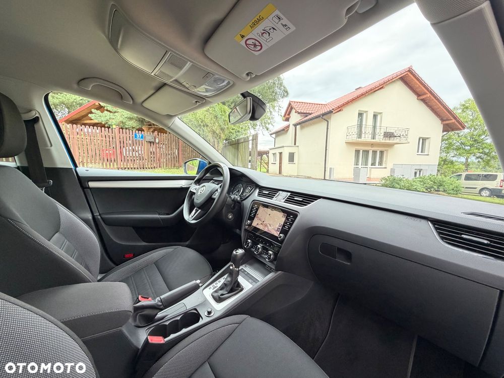 Skoda Octavia 1.6 TDI DSG Style - 28