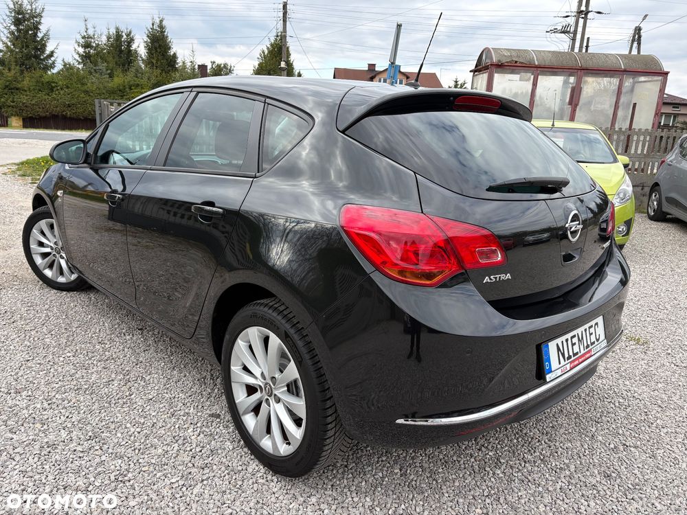 Opel Astra 1.4 EcoFLEX 150 Jahre - 16