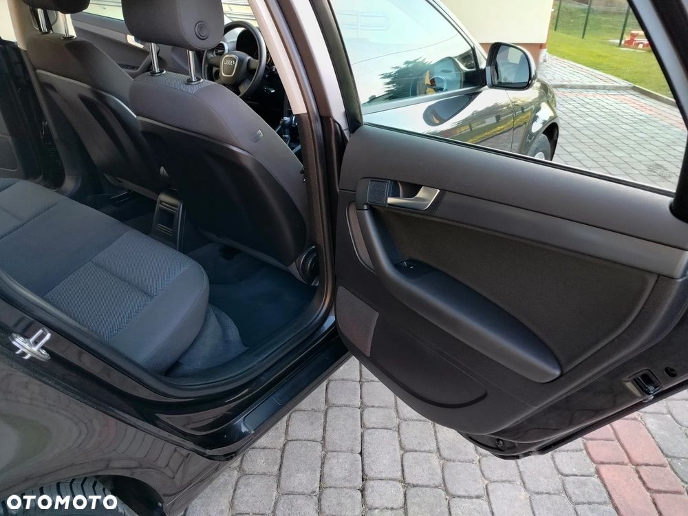 Audi A3 Sportback 1.6 Attraction - 21