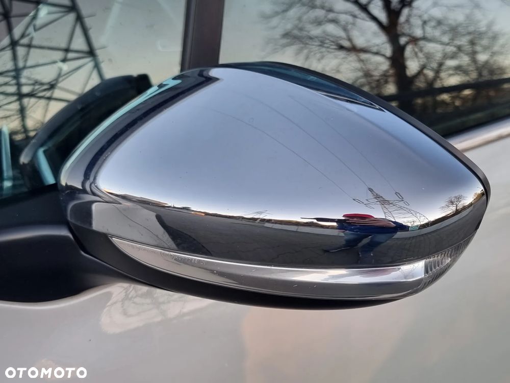 Peugeot 2008 BlueHDi FAP 120 STOP & START Crossway - 12