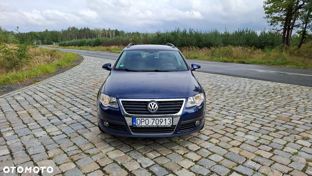Volkswagen Passat 1.6 FSI Trendline - 3
