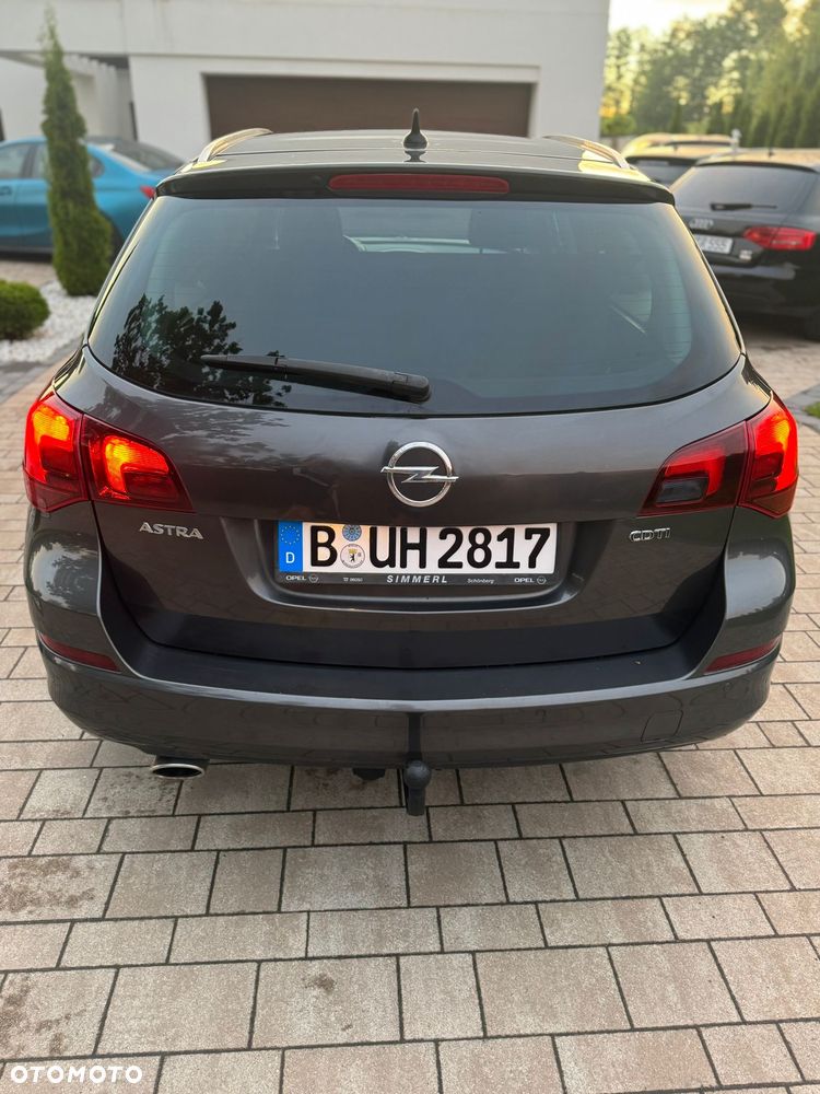 Opel Astra 2.0 CDTI Cosmo - 15