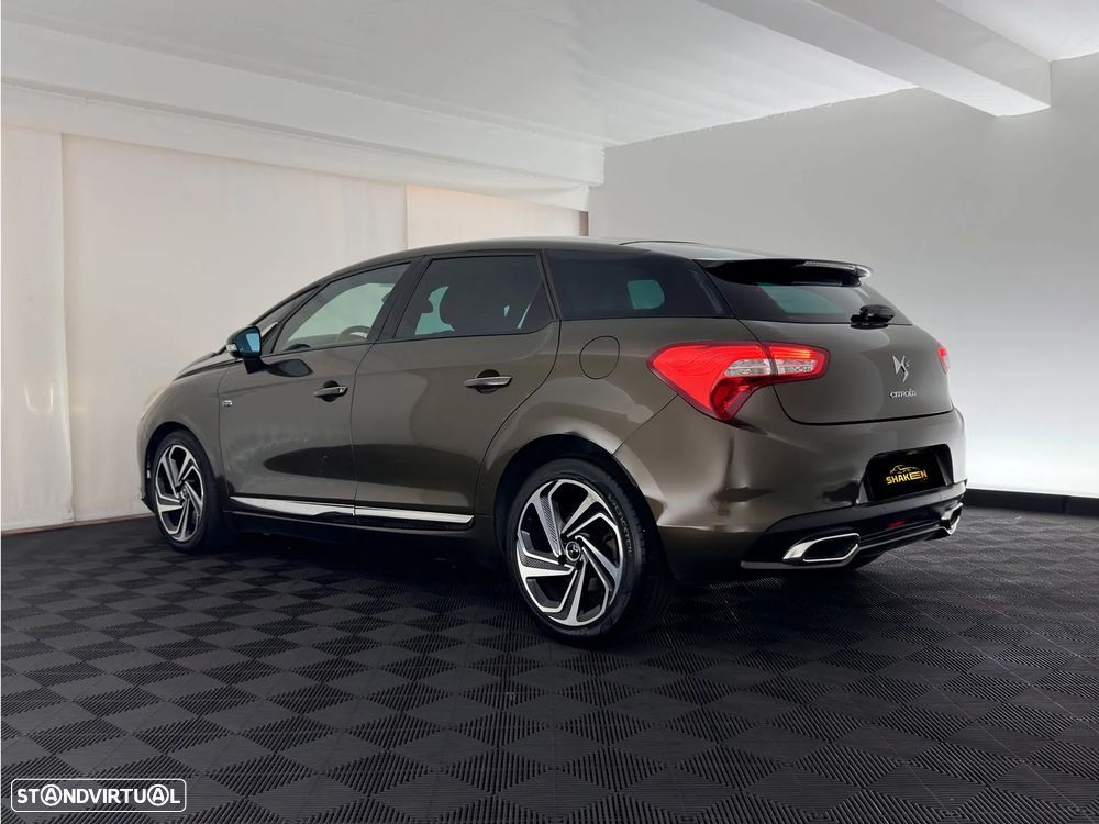 Citroën DS5 2.0 HDi Hybrid4 So Chic CMP6 - 3