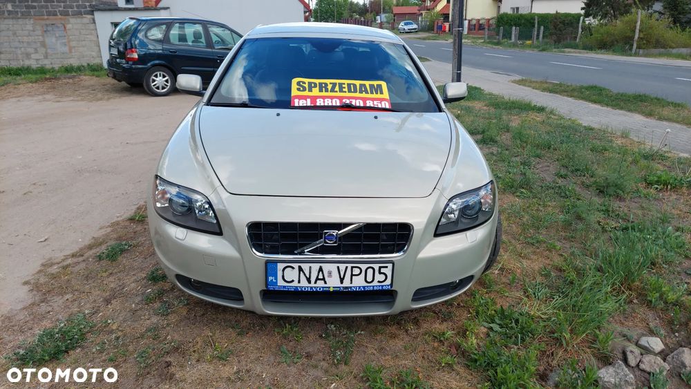 Volvo C70 2.4D5 Momentum - 13