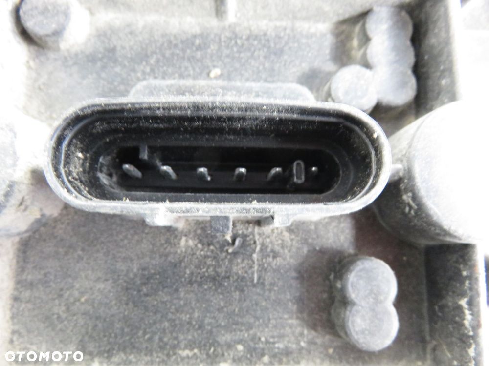 LAMPA PRAWA TYLNA IVECO DAILY III 8682022900906 - 2