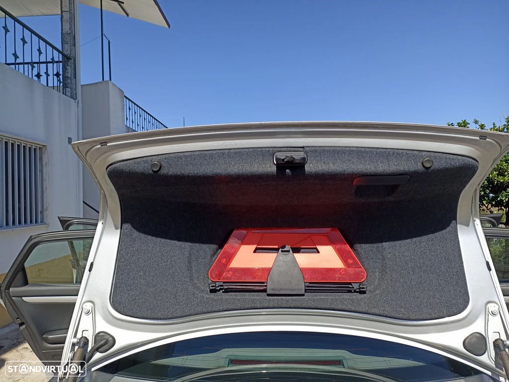 Audi A4 1.9 TDI m5 - 5