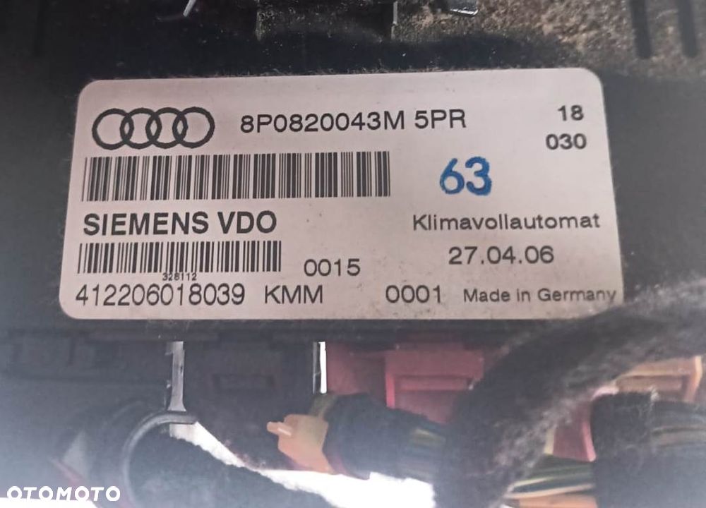 PANEL KLIMATYZACJI 8P0820043M  -AUDI A3/8P- EUROPA - 2
