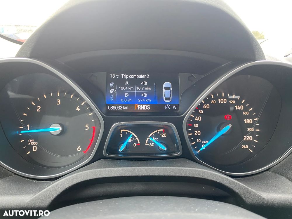 Ford Kuga 2.0 TDCi 4WD Powershift Trend - 11