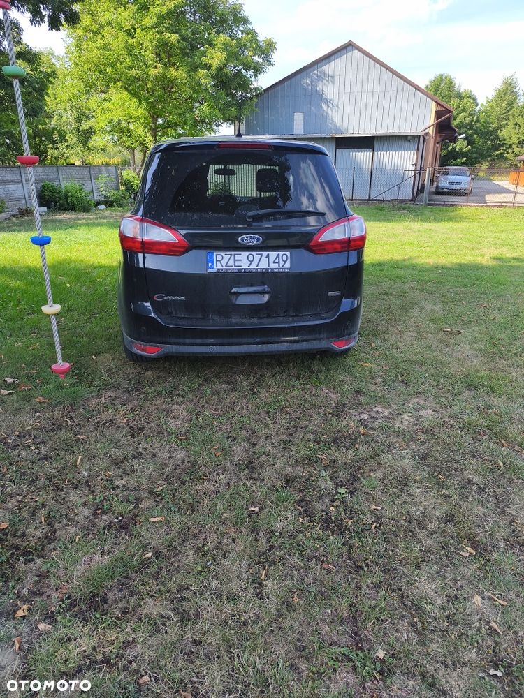 Ford Grand C-MAX - 4