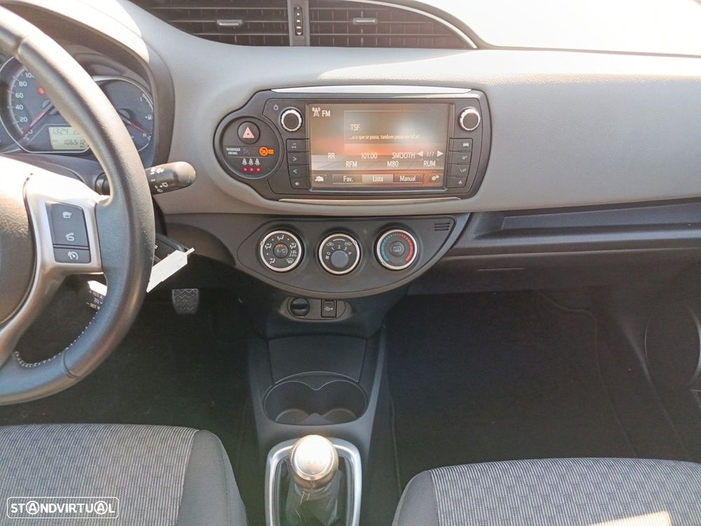 Toyota Yaris 1.4 D-4D Comfort - 11