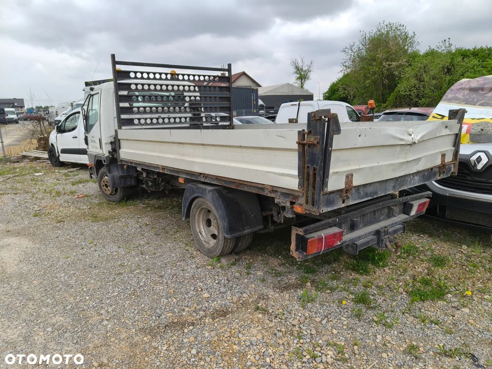 Mitsubishi CANTER - 7