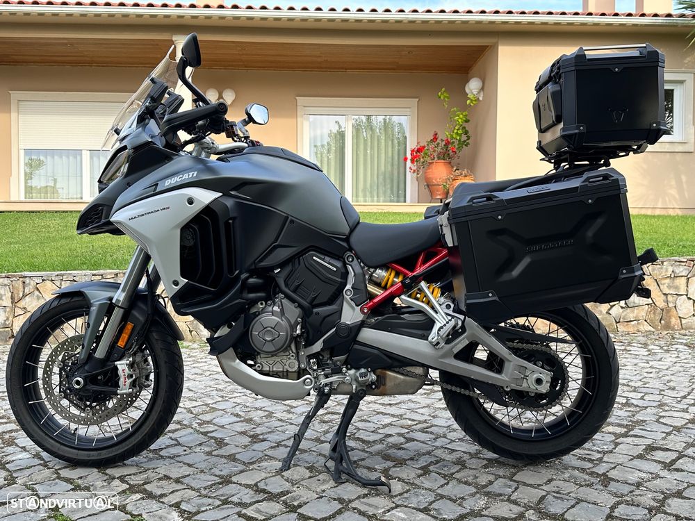 Ducati Multistrada V4S - 1