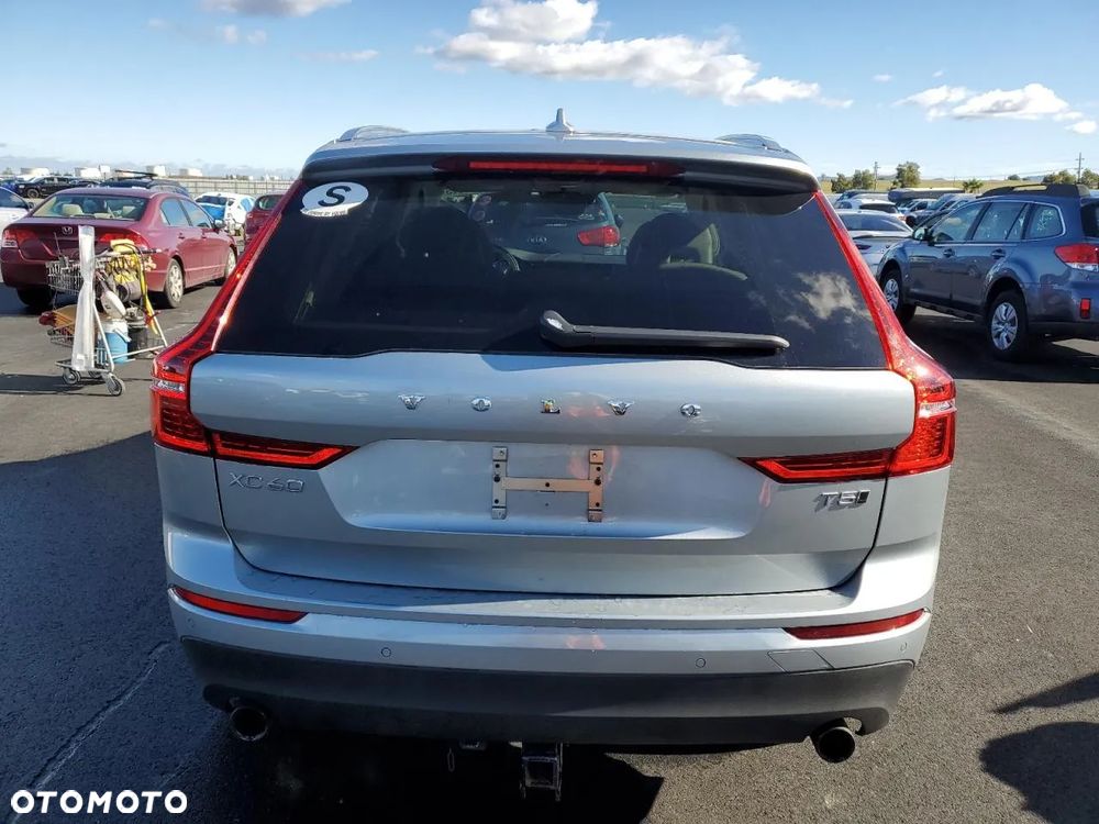 Volvo XC 60 T5 Geartronic Momentum - 6