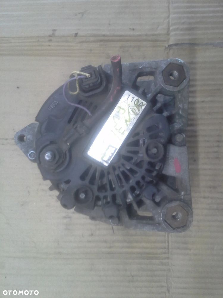 Alternator Renault Scenic 1.9 DCi 8200290215 Valeo - 6