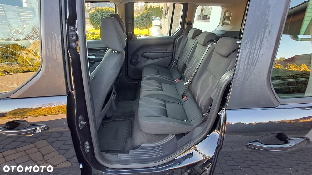 Ford Tourneo Connect - 6