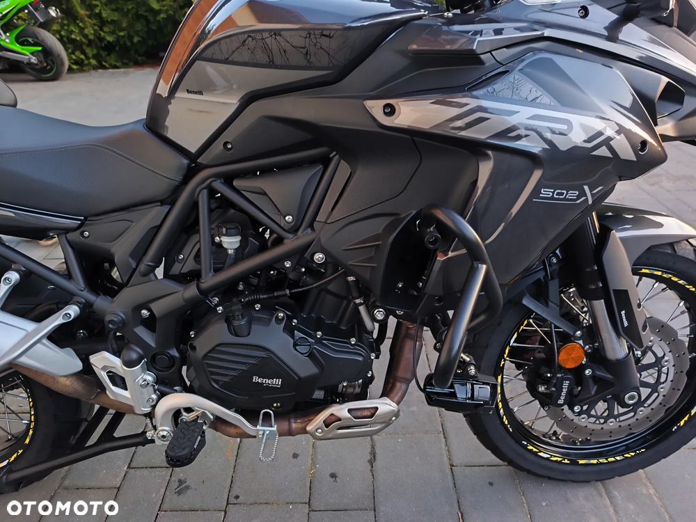 Benelli TRK 502X - 15