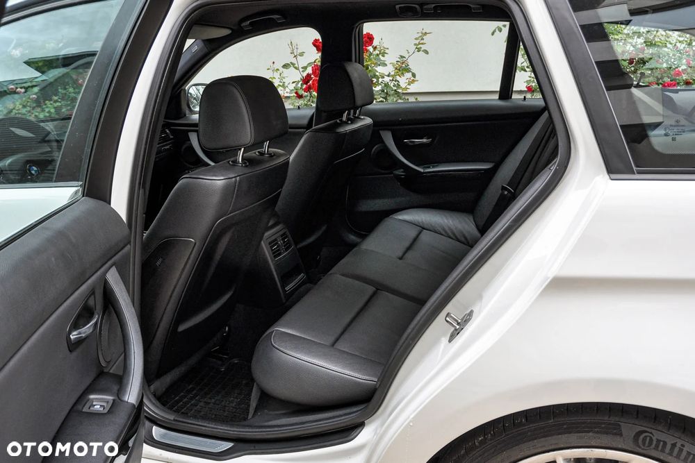 BMW Seria 3 - 8