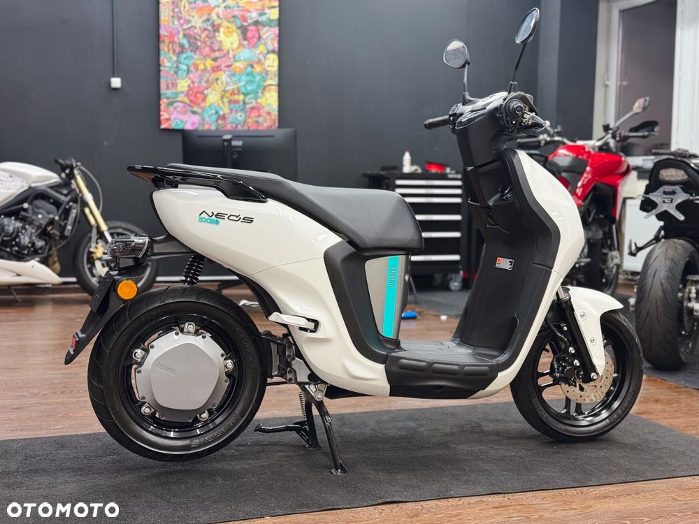 Yamaha Neos - 2