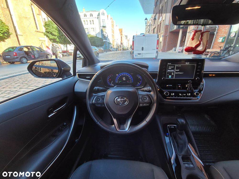 Toyota Corolla 1.8 Hybrid Comfort - 13