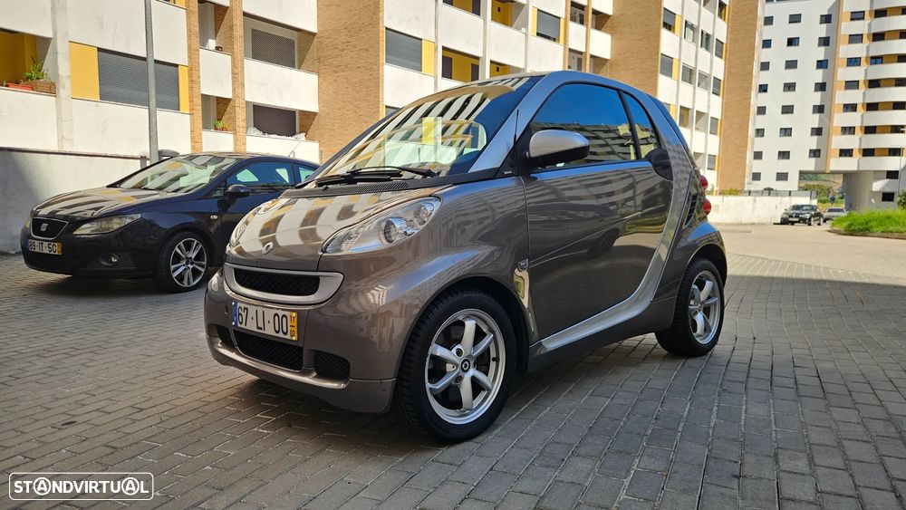 Smart ForTwo Coupé 1.0 mhd Passion 71 Softouch - 2