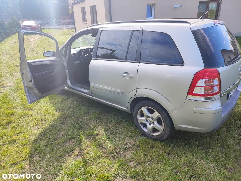 Opel Zafira - 5
