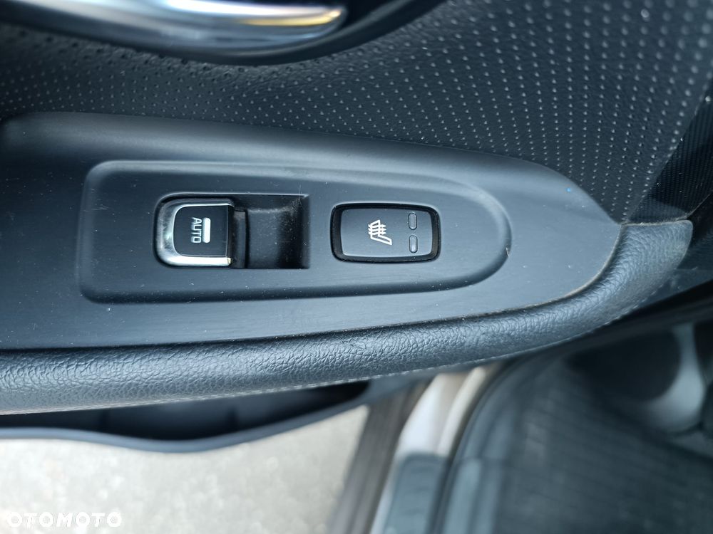 Kia Carens 2.0 GDI L EU6 - 15