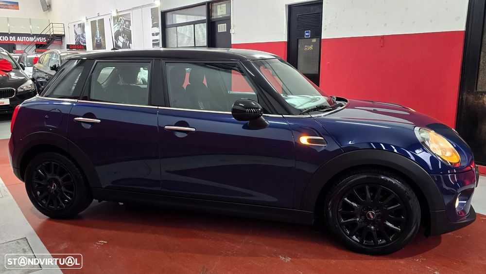 MINI 5 Portas One D - 5