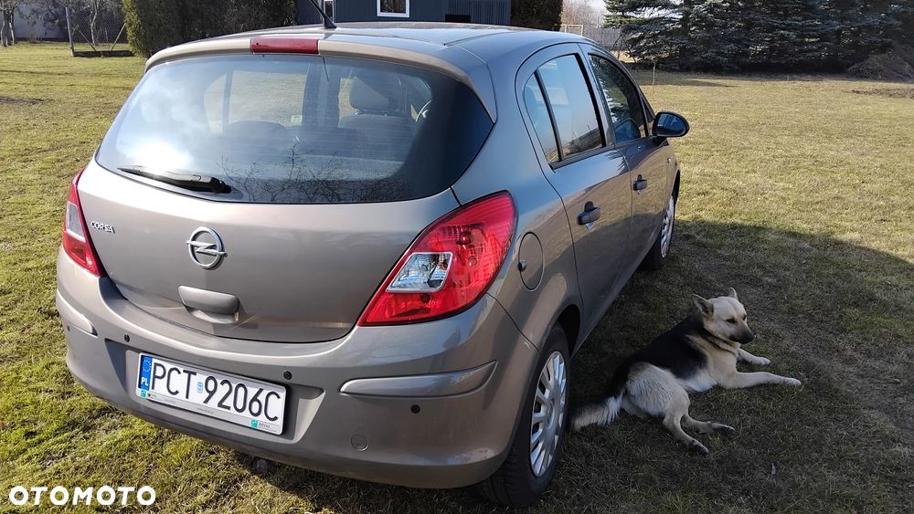 Opel Corsa - 2