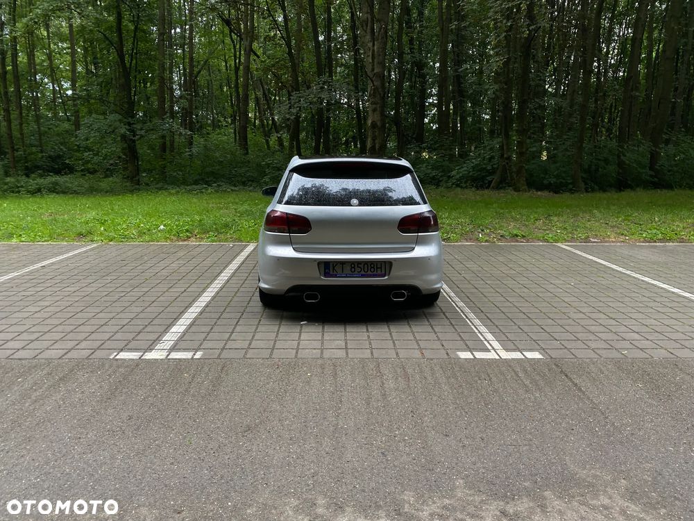 Volkswagen Golf 2.0 TDI DPF Comfortline - 11